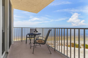 Paradise Found - Ocean views, Steps to the Beach - It